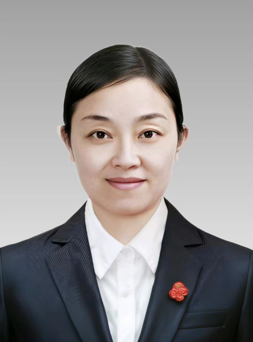 肖丽